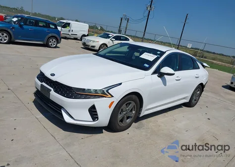 2021 Kia K5 Lxs из США, поврежденный, VIN 5XXG14J28MG027809